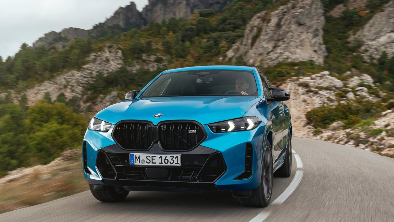 BMW X6 M60i 2024 SUV Drive